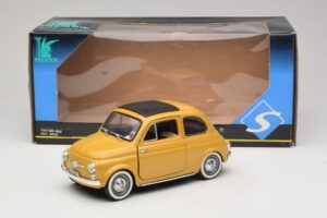 Fiat 500 Giallo Solido 1:18 8042 Pressofusione — immagine 8 di 8