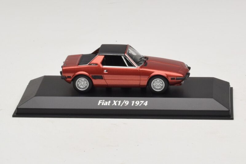 Fiat X1/9 Rosso Maxichamps 1:43 940121662 Pressofusione
