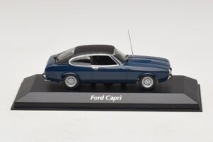Ford Capri II Blu Scuro Maxichamps 1:43 Ford Capri II Blu Scuro Maxichamps 1:43 940081201 Pressofusione