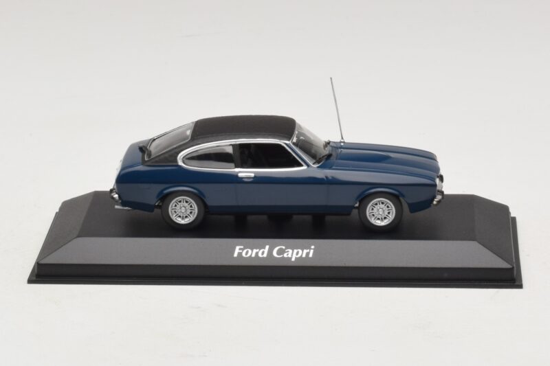 Ford Capri II Blu Scuro Maxichamps 1:43 940081201 Pressofusione