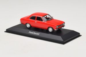 Ford Escort Mk1 Rosso Maxichamps 1:43 940081001 Pressofusione — immagine 3 di 5