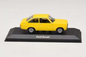 Ford Escort Mk2 Giallo Maxichamps 1:43 Ford Escort Mk2 Giallo Maxichamps 1:43 940084100 Pressofusione