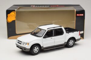Ford Explorer Sport Trac Bianco Maisto 1:18 36891 Pressofusione — immagine 8 di 8