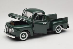 Ford F-1 Verde Road Legends 1:18 92218 Pressofusione — immagine 2 di 8