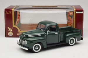 Ford F-1 Verde Road Legends 1:18 92218 Pressofusione — immagine 8 di 8