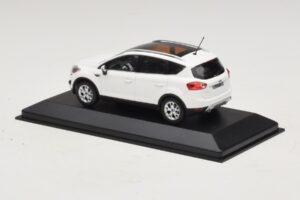 Ford Kuga Mk1 Bianco Edizione Concessionario Minichamps 1:43 KUGA002 Pressofusione — immagine 3 di 5