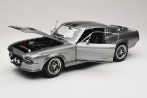 Ford Mustang Shelby GT500 Eleanor Grigio Metallizzato & Nero KK-Scale 1:12 KKDC120171 Pressofusione — immagine 2 di 8