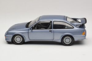 Ford Sierra RS Cosworth Blu Minichamps 1:18 150084072 Pressofusione — immagine 4 di 8