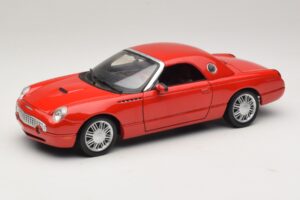 Ford Thunderbird Rosso Maisto 1:18 31620 Pressofusione
