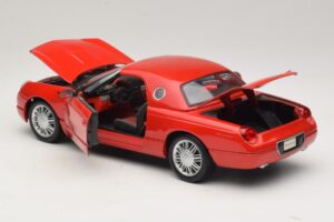 Ford Thunderbird Rosso Maisto 1:18 31620 Pressofusione — immagine 5 di 8