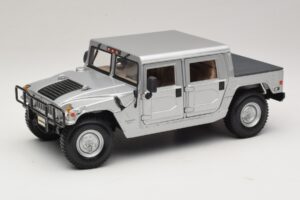 Hummer H1 Hardtop Argento Maisto 1:18 36857 Pressofusione