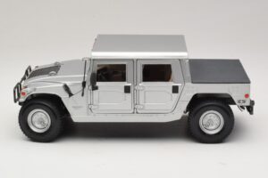Hummer H1 Hardtop Argento Maisto 1:18 36857 Pressofusione — immagine 4 di 8