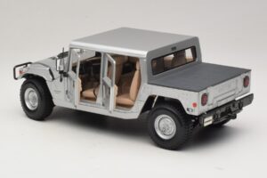 Hummer H1 Hardtop Argento Maisto 1:18 36857 Pressofusione — immagine 5 di 8