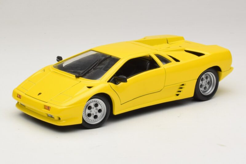 Lamborghini Diablo Giallo Maisto 1:18 32803 Pressofusione