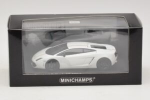 Lamborghini Gallardo LP550-2 Tricolore Bianco Minichamps 1:43 400103801 Pressofusione — immagine 5 di 5