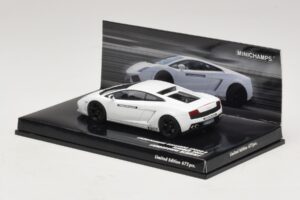 Lamborghini Gallardo LP560-4 Academy Bianco Minichamps 1:43 436103801 Pressofusione — immagine 3 di 5