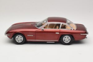 Lamborghini Islero S Rosso Metallizzato KK-Scale 1:18 KKDC181582 Pressofusione — immagine 3 di 6