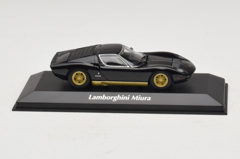 Lamborghini Miura P400 Nero Maxichamps 1:43 940103000 Pressofusione