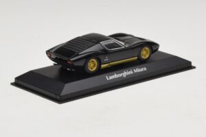 Lamborghini Miura P400 Nero Maxichamps 1:43 940103000 Pressofusione — immagine 2 di 5
