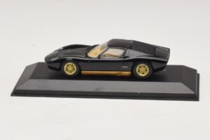 Lamborghini Miura P400 Nero Minichamps 1:43 430103004 Pressofusione