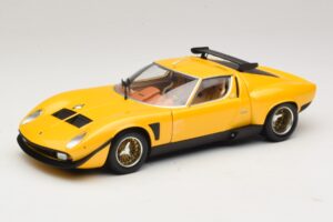 Lamborghini Miura SVR Giallo & Nero Kyosho 1:18 08319GY Pressofusione