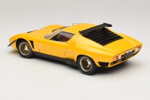 Lamborghini Miura SVR Giallo & Nero Kyosho 1:18 08319GY Pressofusione — immagine 7 di 8