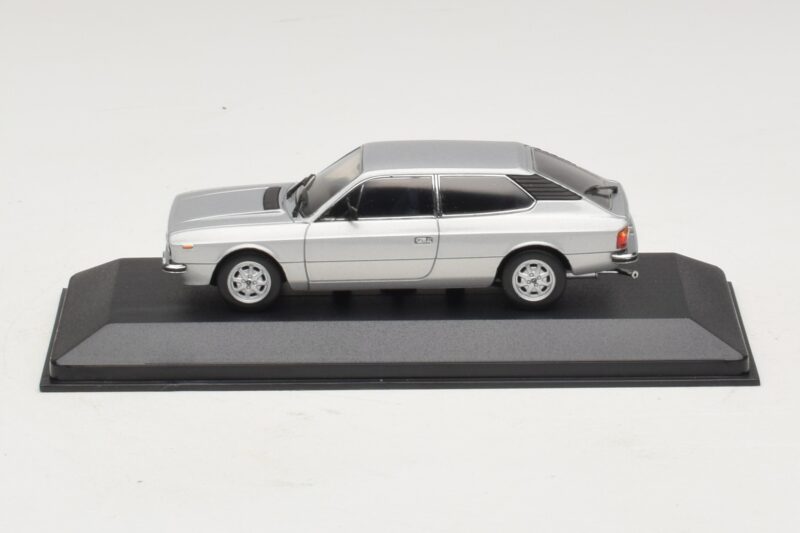 Lancia Beta HPE Argento Minichamps 1:43 400125711 Pressofusione