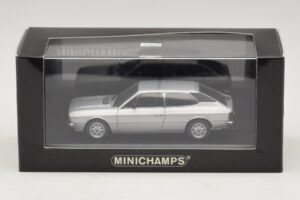 Lancia Beta HPE Argento Minichamps 1:43 400125711 Pressofusione — immagine 5 di 5