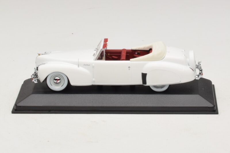 Lincoln Continental Cabriolet Bianco Minichamps 1:43 400082501 Pressofusione