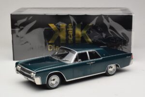 Lincoln Continental Verde Scuro Metallizzato Matrix Reloaded & Revolutions KK-Scale 1:18 KKDC181481 Pressofusione — immagine 6 di 6