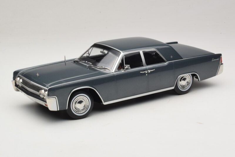 Lincoln Continental Grigio Metallizzato Marnie KK-Scale 1:18 KKDC181482 Pressofusione