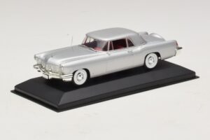 Lincoln Continental Mark II Argento Minichamps 1:43 400082301 Pressofusione — immagine 2 di 4