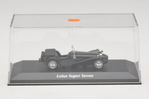 Lotus Super Seven Verde Maxichamps 1:43 940113630 Pressofusione — immagine 4 di 5