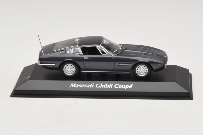 Maserati Ghibli Marrone Metallizzato Maxichamps 1:43 940123320 Pressofusione