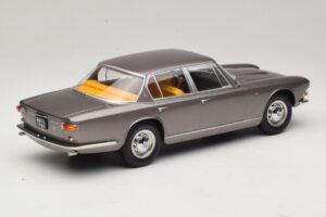 Maserati Quattroporte I Grigio Metallizzato KK-Scale 1:18 KKDC181511 Pressofusione — immagine 2 di 6