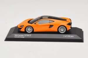 McLaren 570GT Arancione Minichamps 1:43 537154521 Pressofusione