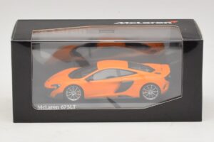 McLaren 675LT Arancione Minichamps 1:43 537154421 Pressofusione — immagine 5 di 5