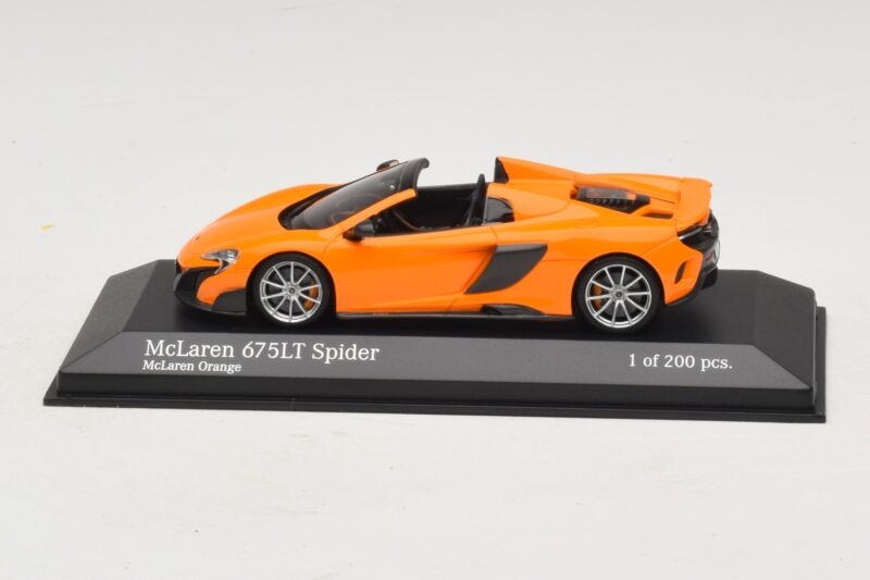 McLaren 675LT Spider Arancione Minichamps 1:43 537154431 Pressofusione