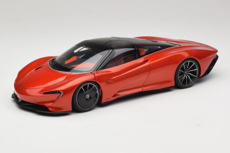 McLaren Speedtail Volcano Orange AUTOart 1:18 76088 Composito