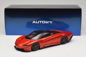 McLaren Speedtail Volcano Orange AUTOart 1:18 76088 Composito — immagine 8 di 8