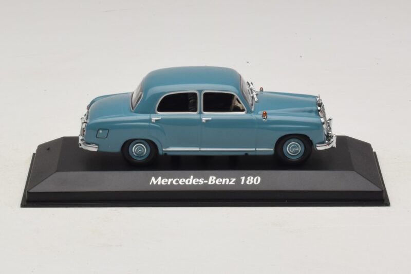 Mercedes 180 W120 Blu Maxichamps 1:43 940033102 Pressofusione