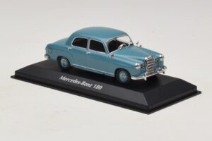 Mercedes 180 W120 Blu Maxichamps 1:43 940033102 Pressofusione — immagine 3 di 5