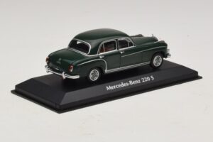 Mercedes 220 S W180 Verde Scuro Maxichamps 1:43 940033001 Pressofusione — immagine 2 di 5