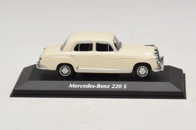 Mercedes 220 S W180 Bianco Maxichamps 1:43 940033000 Pressofusione