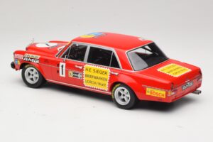 Mercedes 300 SEL 6.8 #1 H. Heyer / Betzler 24 Hours of Nurburgring 1972 Minichamps 1:18 155723401 Pressofusione — immagine 5 di 6