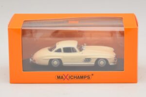 Mercedes 300 SL W198 Bianco Maxichamps 1:43 940039002 Pressofusione — immagine 5 di 5
