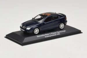 Mercedes C-Class Sportscoupe CL203 Blue Metallic Bundespressball Minichamps 1:43 MB010 Pressofusione — immagine 2 di 5