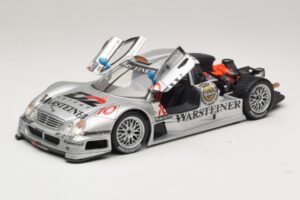 Mercedes CLK GTR #10 Warsteiner 1999 Maisto 1:18 38848 Pressofusione — immagine 2 di 8
