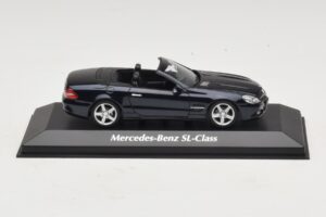 Mercedes SL R230 Blu Metallizzato Maxichamps 1:43 940037531 Pressofusione
