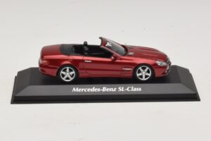 Mercedes SL R230 Rosso Metallizzato Maxichamps 1:43 940037530 Pressofusione